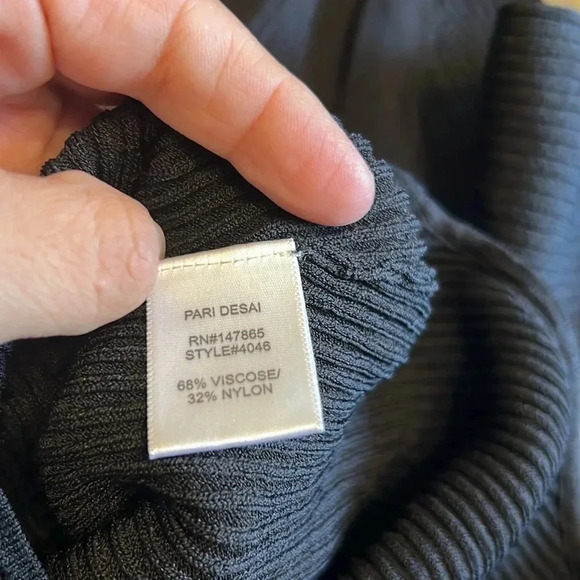 PARI DESAI TIFF SWEATER BODYSUIT BLACK RIBBED LONG SLEEVE O ZIPPER STRETCHY S - Picture 6 of 7